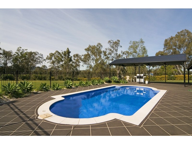 Pine Mountain QLD 4306