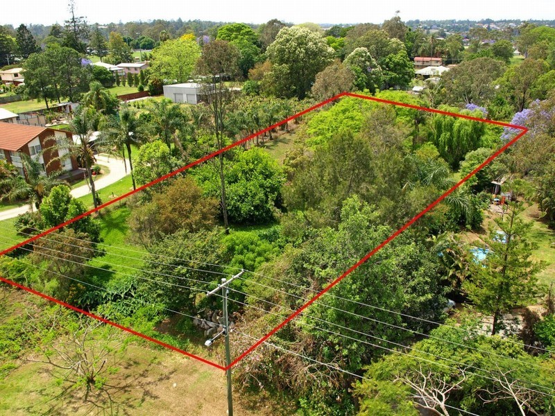 16 Lower Albert Street, Goodna QLD 4300