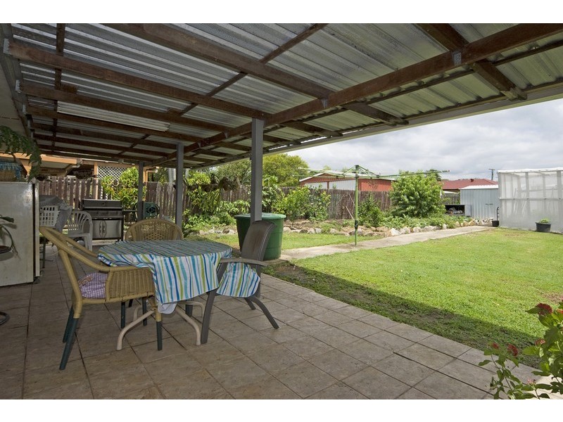 Redbank Plains QLD 4301