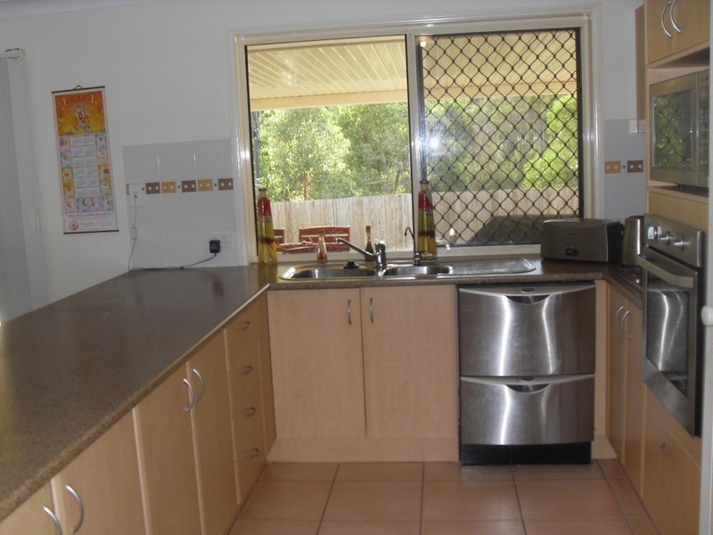 12 Parkside Drive, Springfield QLD 4300
