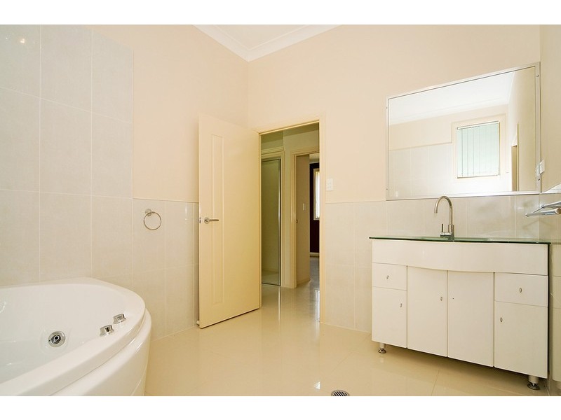 71 President Circuit, Karalee QLD 4306