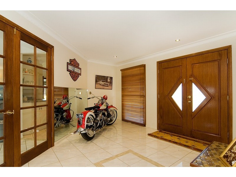 Pine Mountain QLD 4306