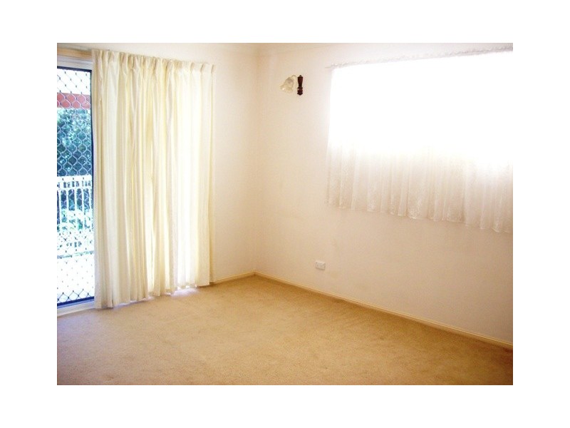 17 Forrest Cr, Redbank Plains QLD 4301