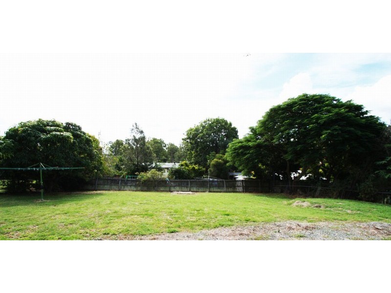 Redbank Plains QLD 4301