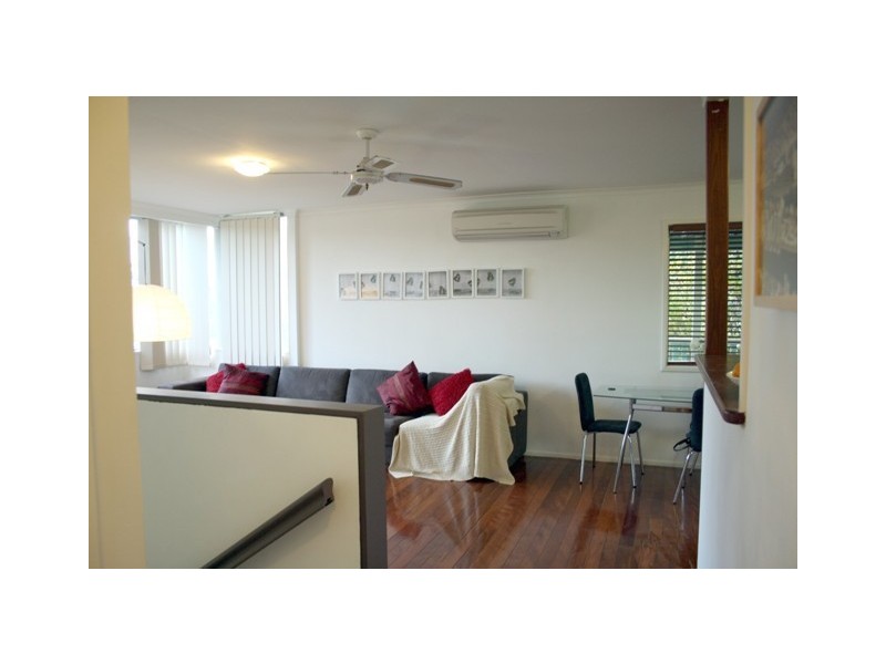 2 Hanley Way, Goodna QLD 4300