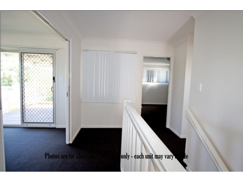 4/4 Spencer St, Redbank QLD 4301