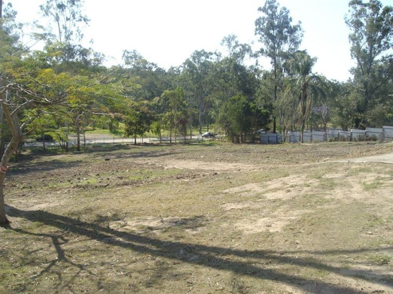 327 Jones Road, Bellbird Park QLD 4300