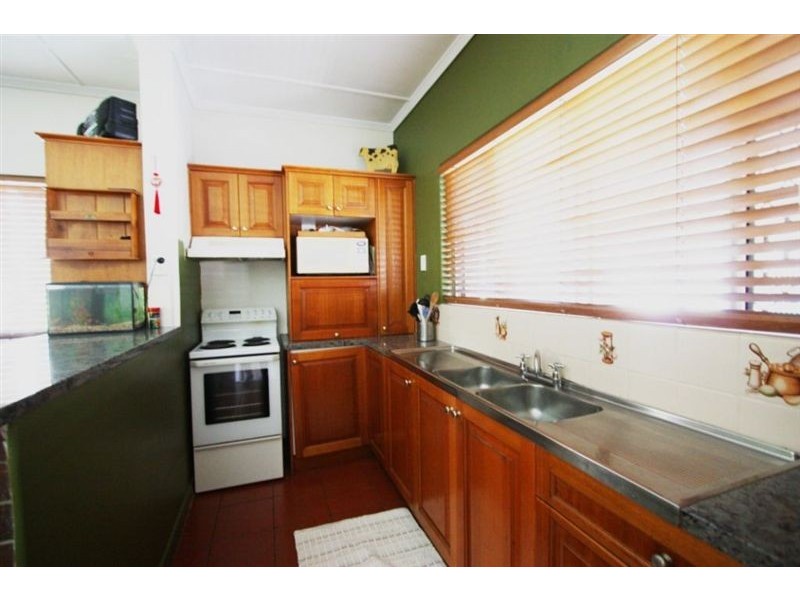 Dinmore QLD 4303