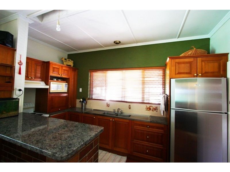 Dinmore QLD 4303