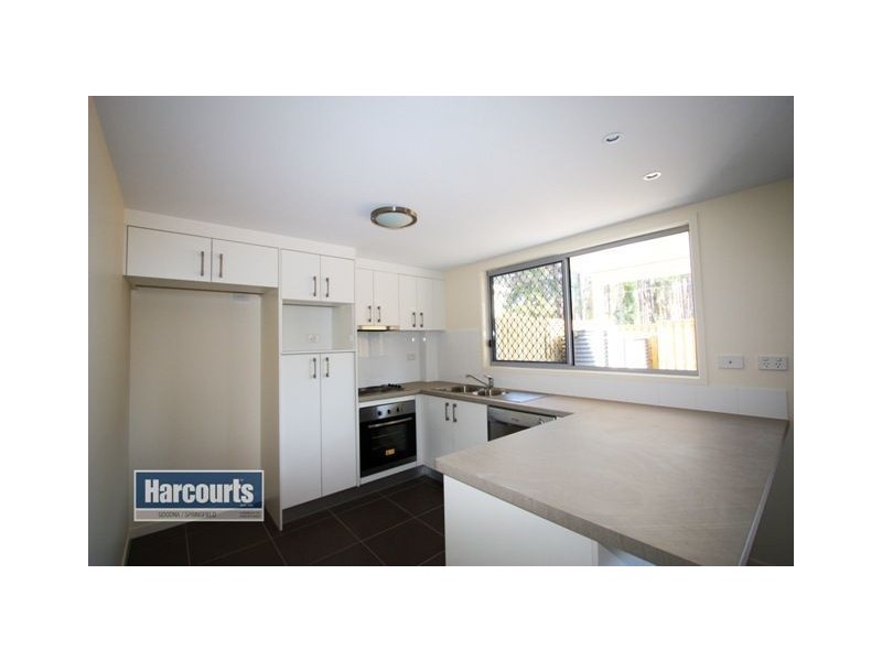 Regents Park QLD 4118