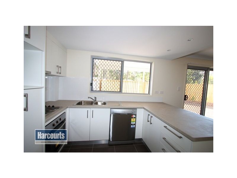 Regents Park QLD 4118