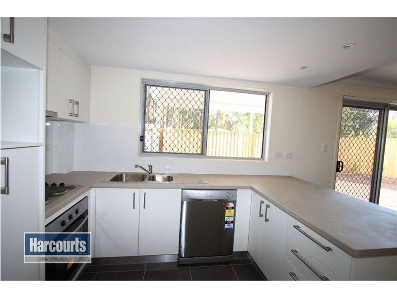 Regents Park QLD 4118