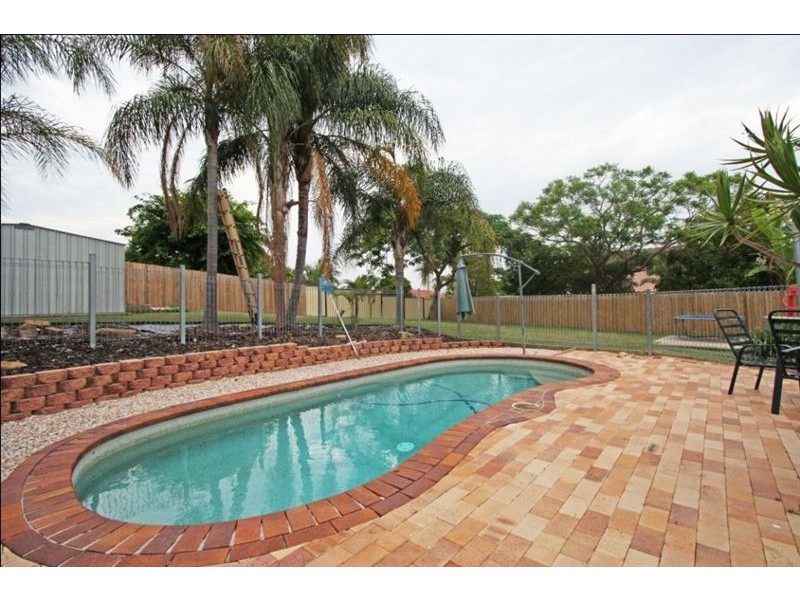 Redbank Plains QLD 4301