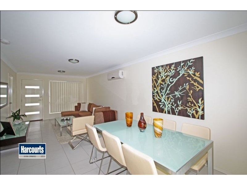 Regents Park QLD 4118