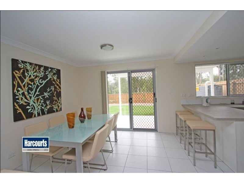 Regents Park QLD 4118