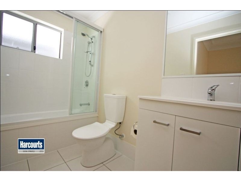 Regents Park QLD 4118