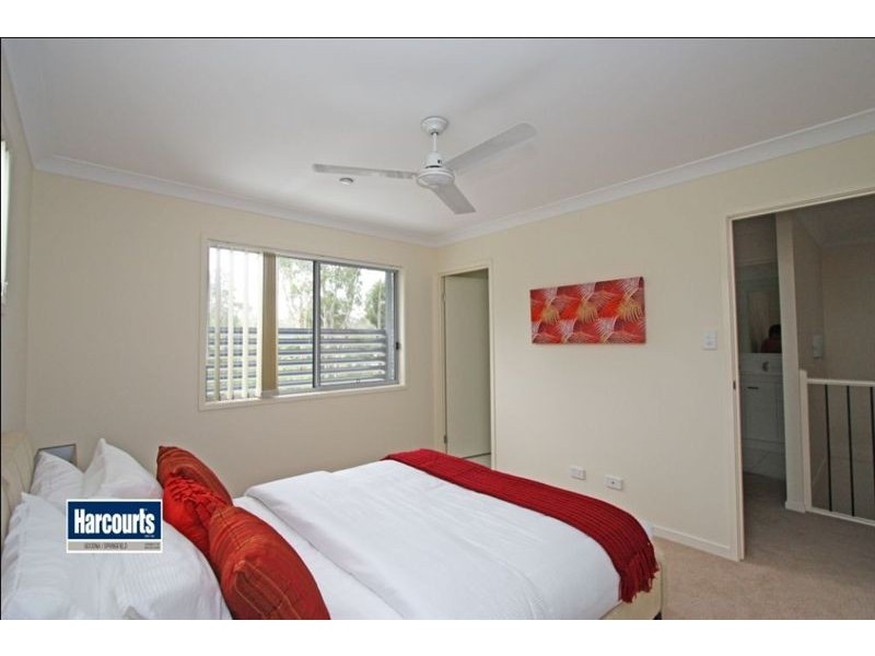 Regents Park QLD 4118