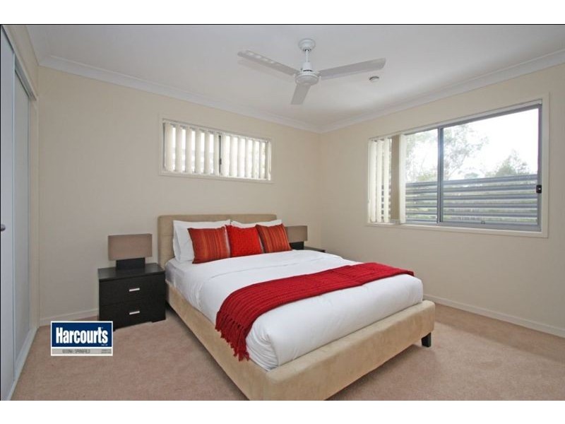 Regents Park QLD 4118