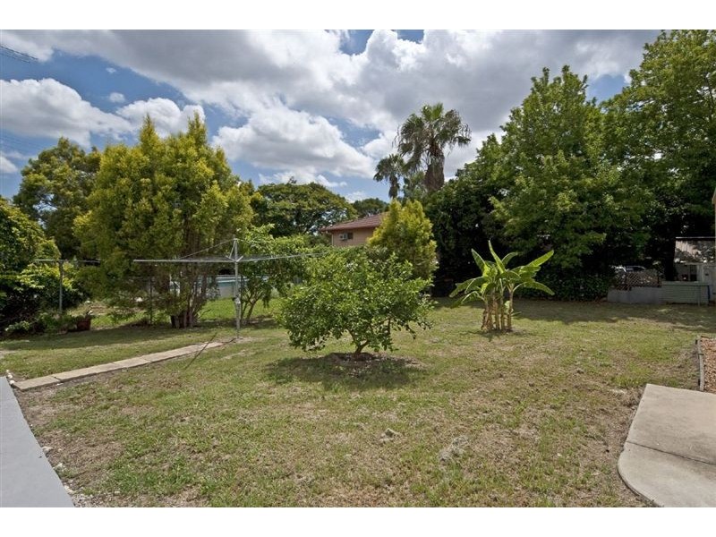 Redbank Plains QLD 4301