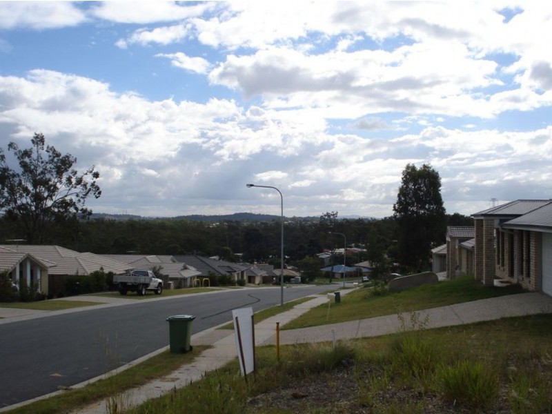 33 Davies St, Goodna QLD 4300