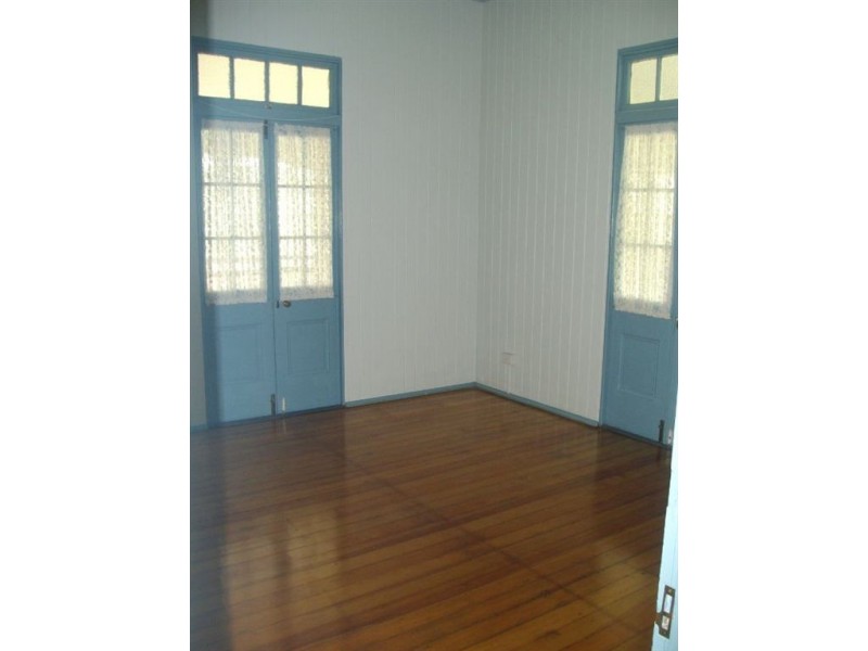 2/51 Parker Street, Goodna QLD 4300