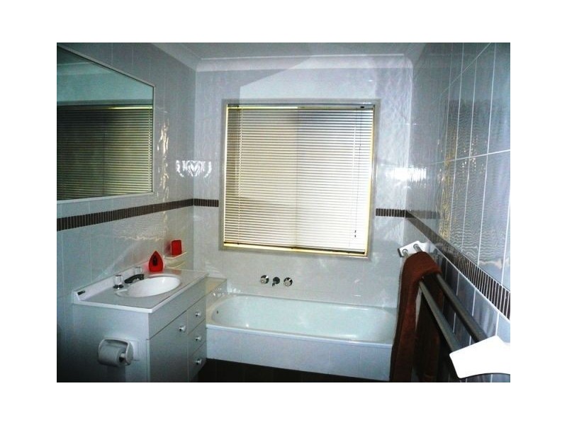 Bellbird Park QLD 4300