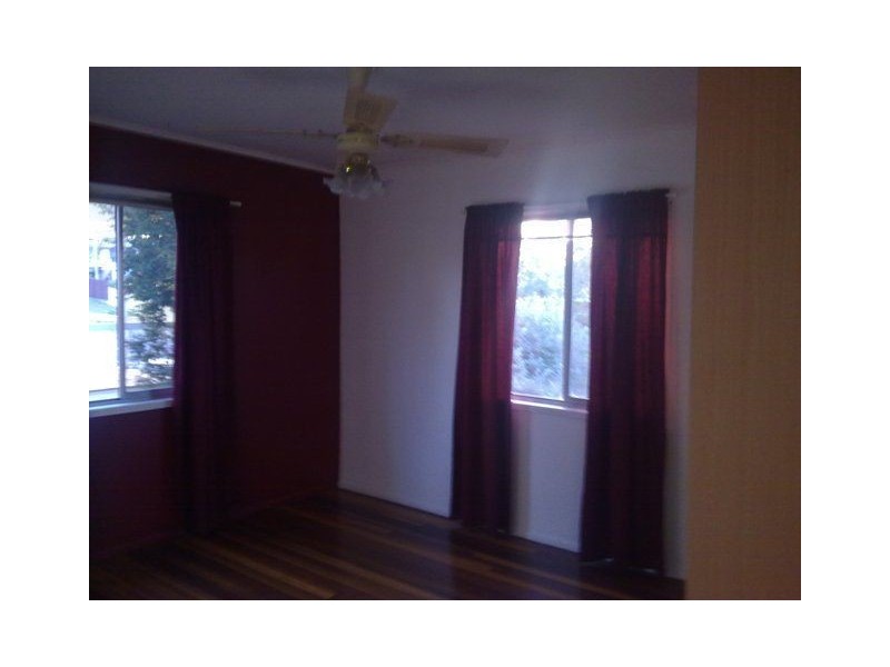 13 Duncan Street, Riverview QLD 4303