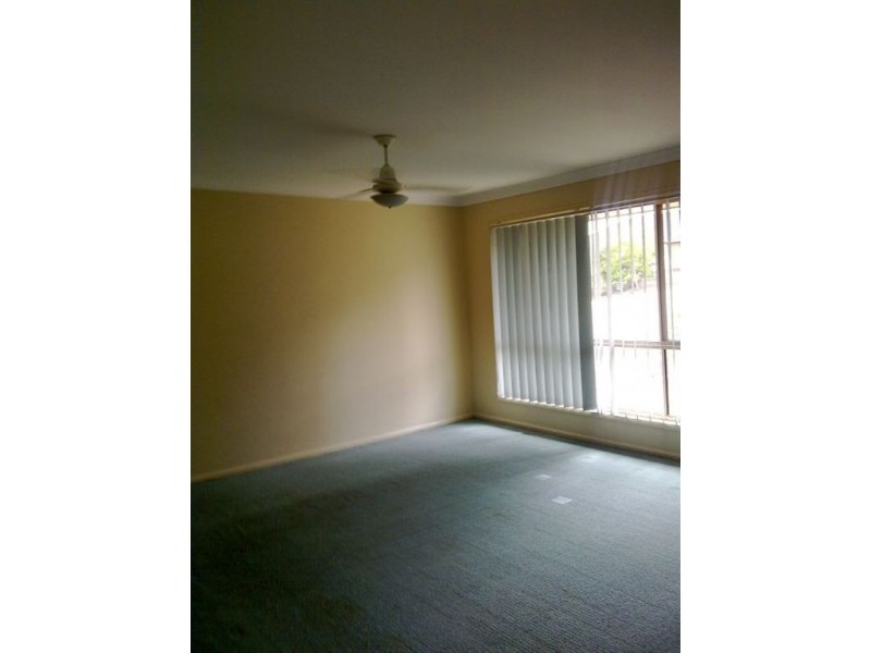 3 Heron Close, Springfield QLD 4300