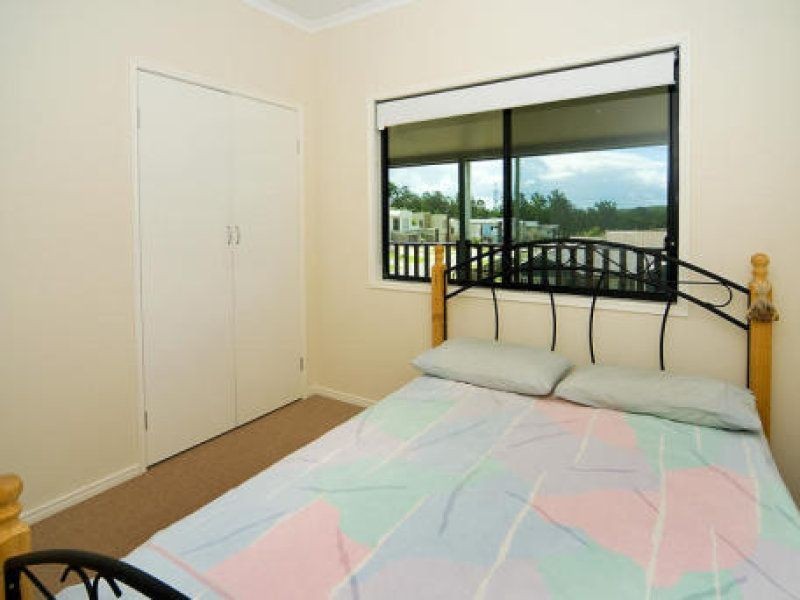 4 Griffin Cres, Collingwood Park QLD 4301