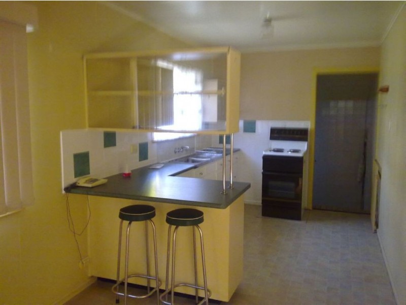 33 Waterford Road, Gailes QLD 4300