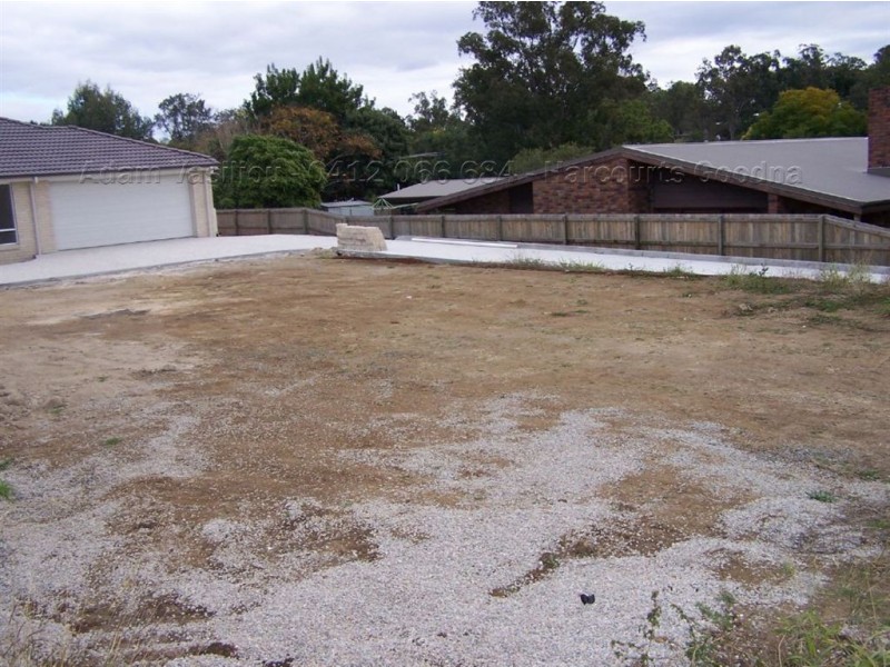 18 Glen Brae St, Redbank Plains QLD 4301