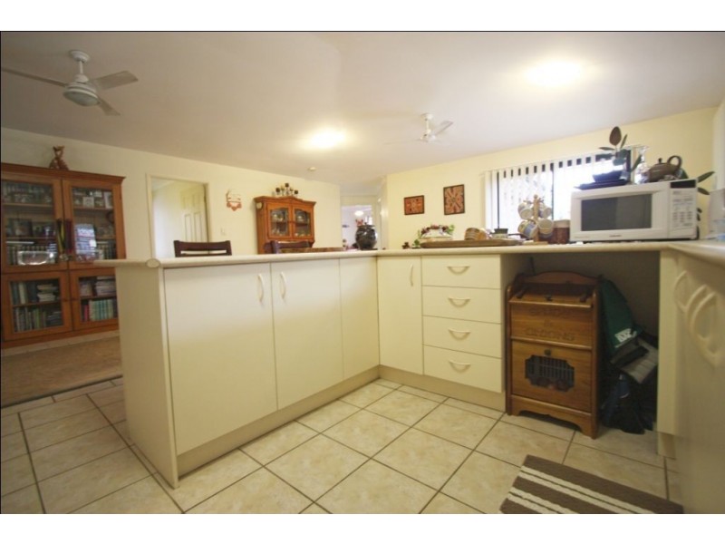 Flinders View QLD 4305