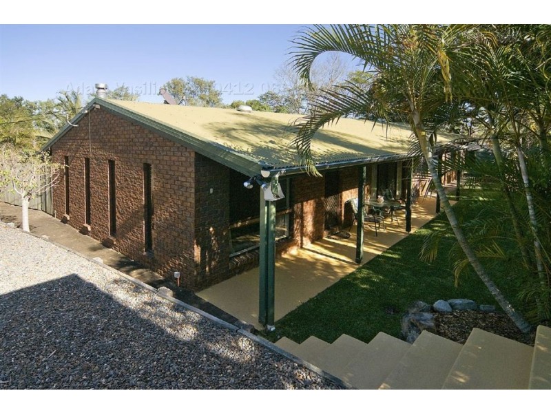 4 Cardwell St, Redbank Plains QLD 4301