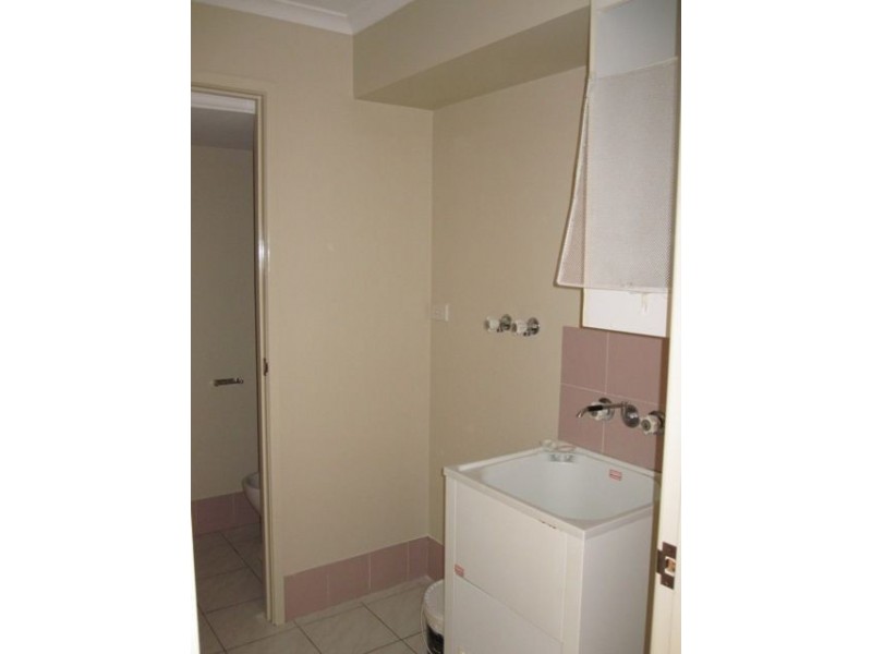 2/310 Redbank Plains Road, Redbank Plains QLD 4301