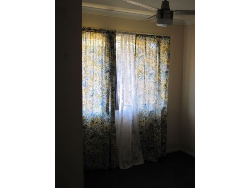 9 Kristine Ave, Goodna QLD 4300