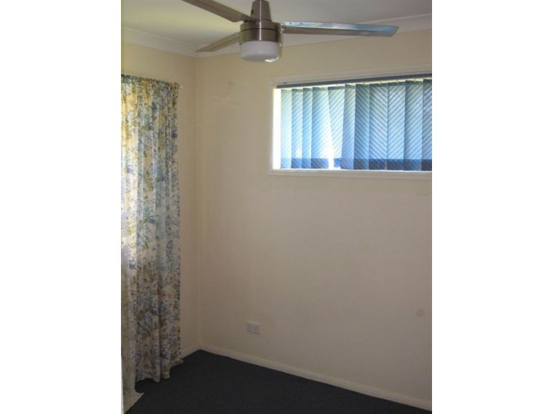 9 Kristine Ave, Goodna QLD 4300