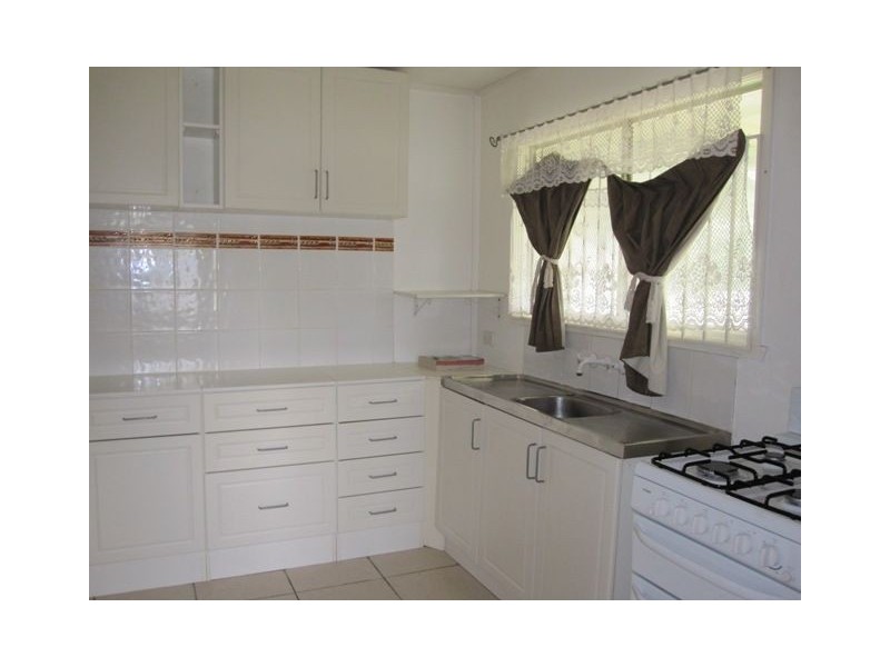10 Glennie Court, Goodna QLD 4300