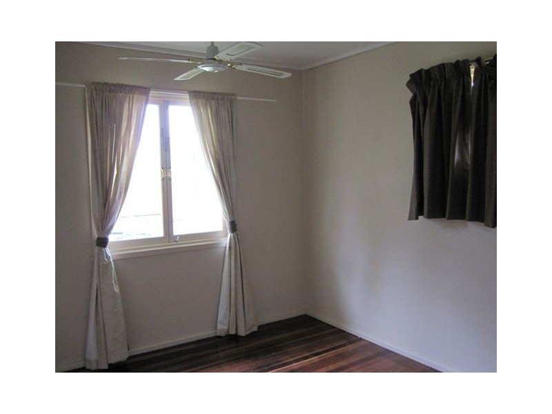 10 Glennie Court, Goodna QLD 4300