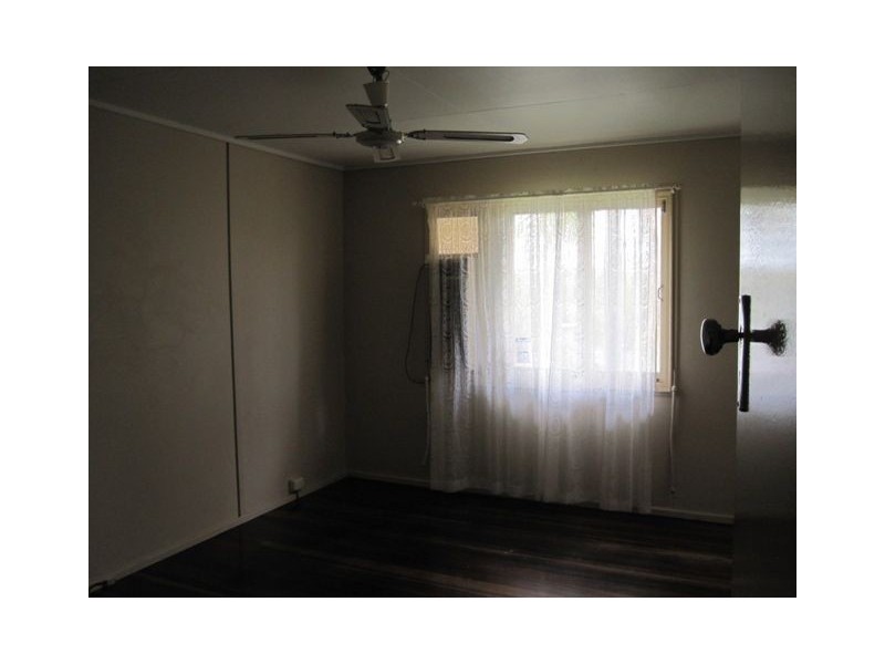 10 Glennie Court, Goodna QLD 4300