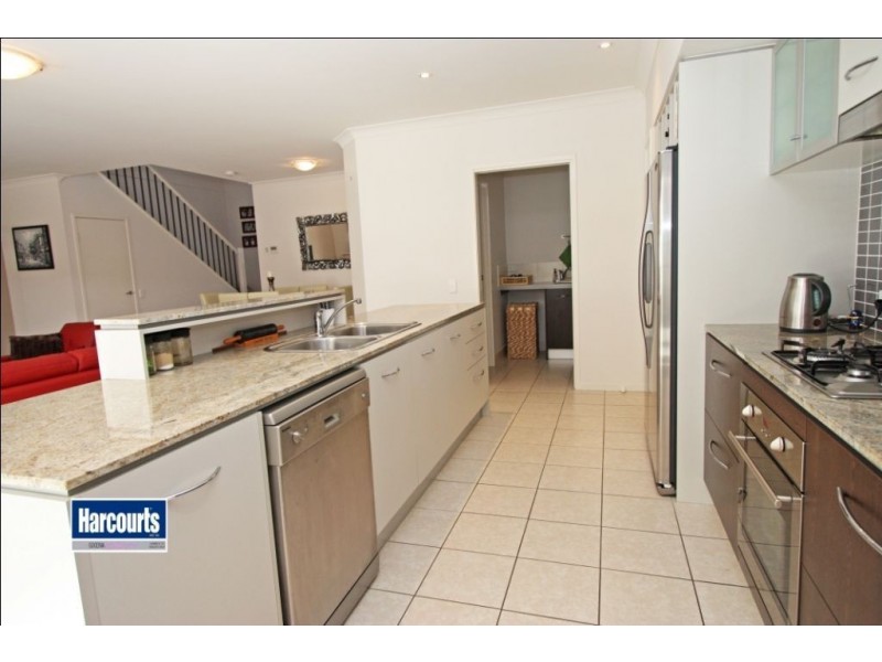 72/158 Dandenong Rd, Mount Ommaney QLD 4074