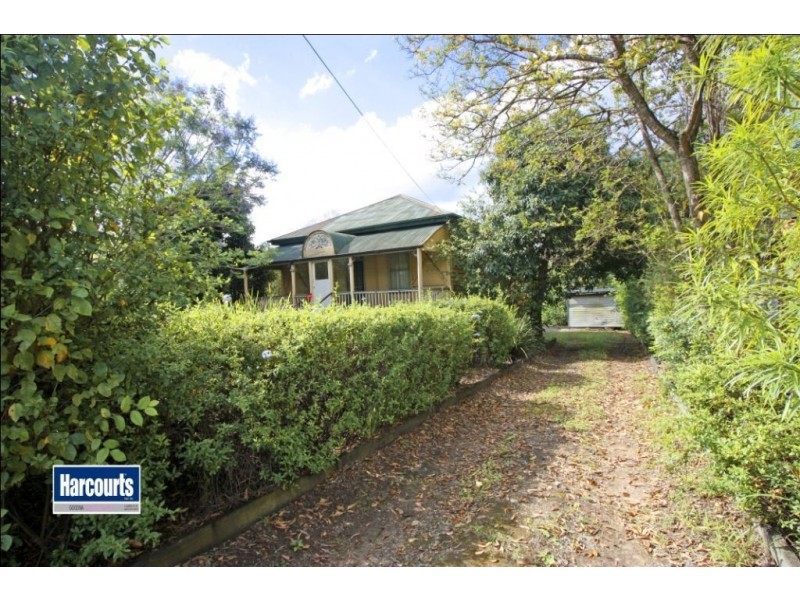 16 Waterford Road, Gailes QLD 4300