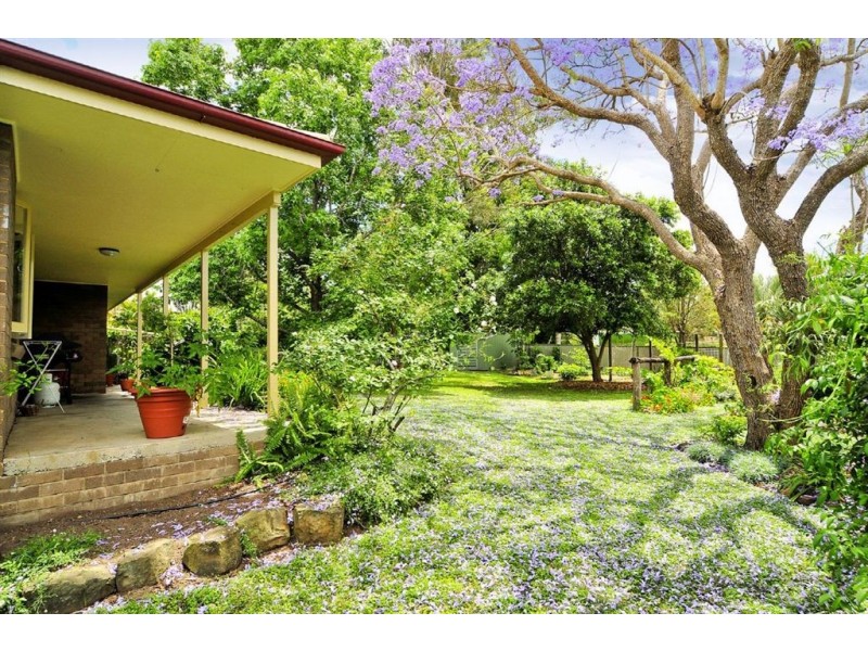 12 Stella St, Camira QLD 4300