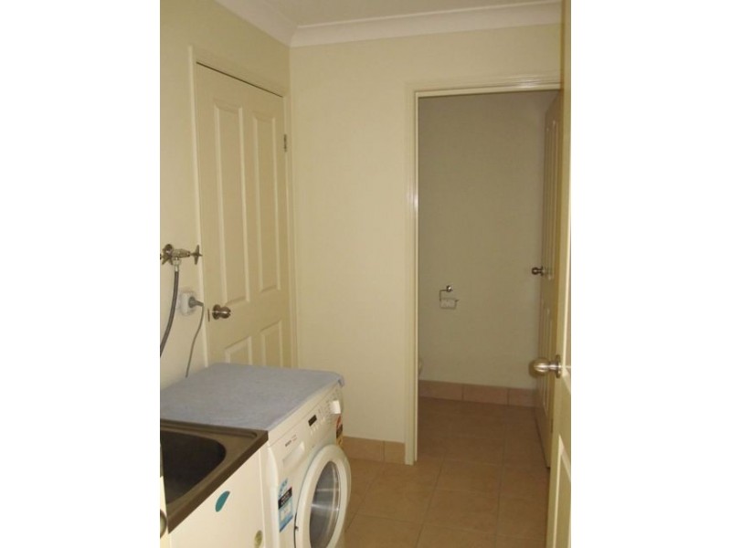 6/61 Albert Street, Goodna QLD 4300