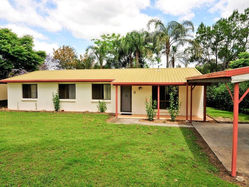 8 Goondoola Street, Redbank Plains QLD 4301