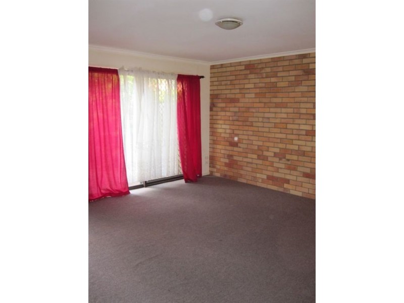 2/5 Verran Street, Redbank Plains QLD 4301