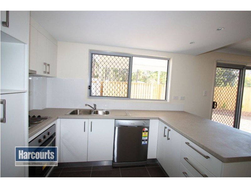 Regents Park QLD 4118