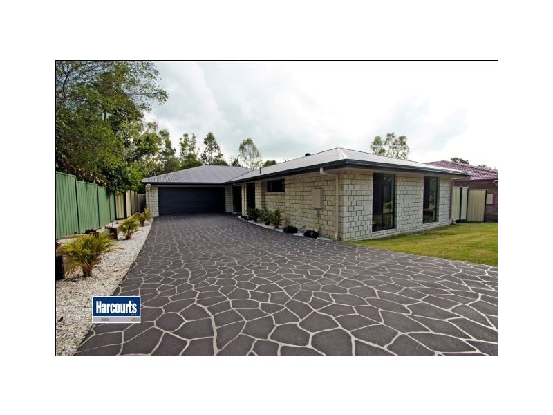 8 Philip Street, Redbank Plains QLD 4301