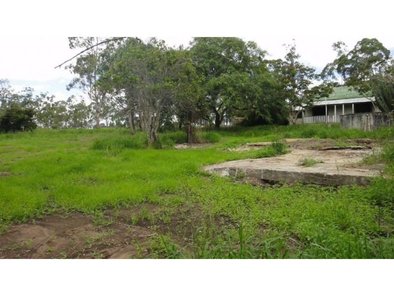 11 Railway Terrace, Goodna QLD 4300