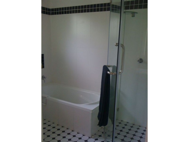 124 Eric Street, Goodna QLD 4300