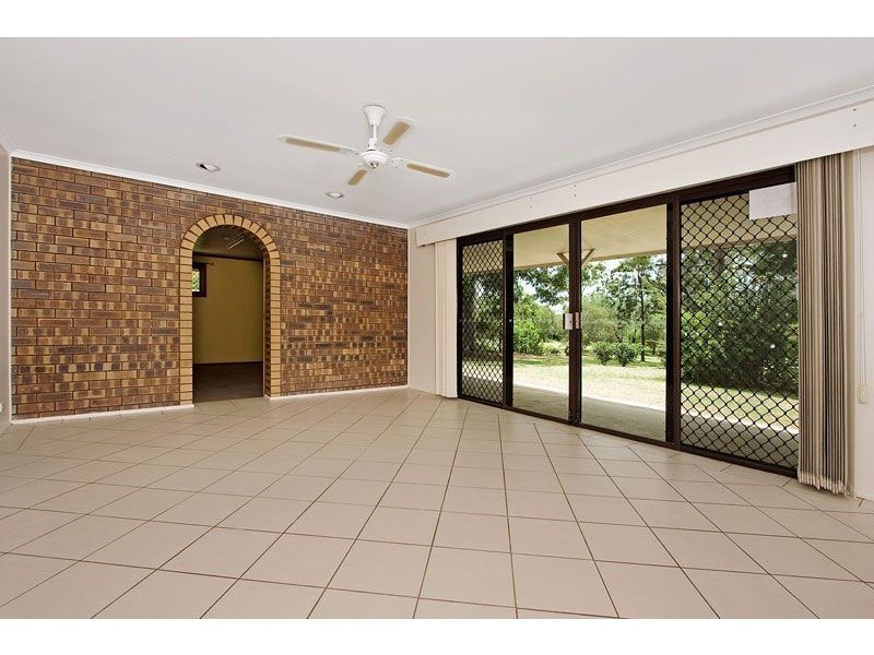 119 Johnston Street, Bellbird Park QLD 4300